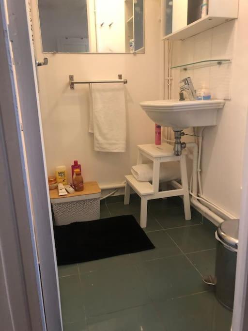 Habitation Cassiopee Apartment Paris Bagian luar foto